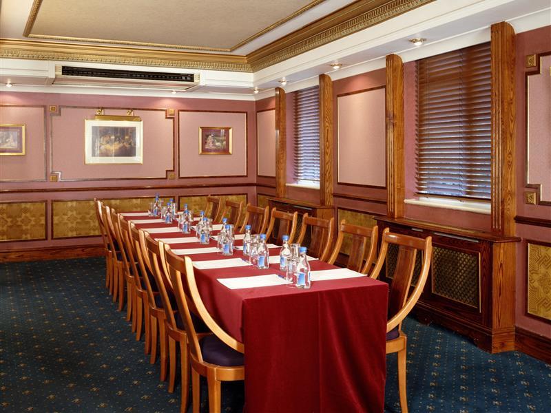 Berjaya Eden Park London Hotel Business photo